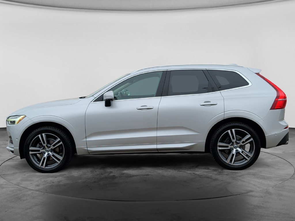 Used 2019 Volvo XC60 T5 Momentum w/ Premium Package AWD/4WD image 4