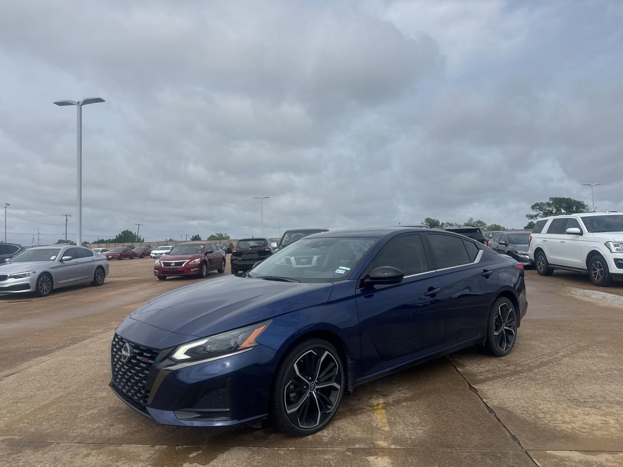 Certified 2024 Nissan Altima 2.5 SR AWD/4WD image 8