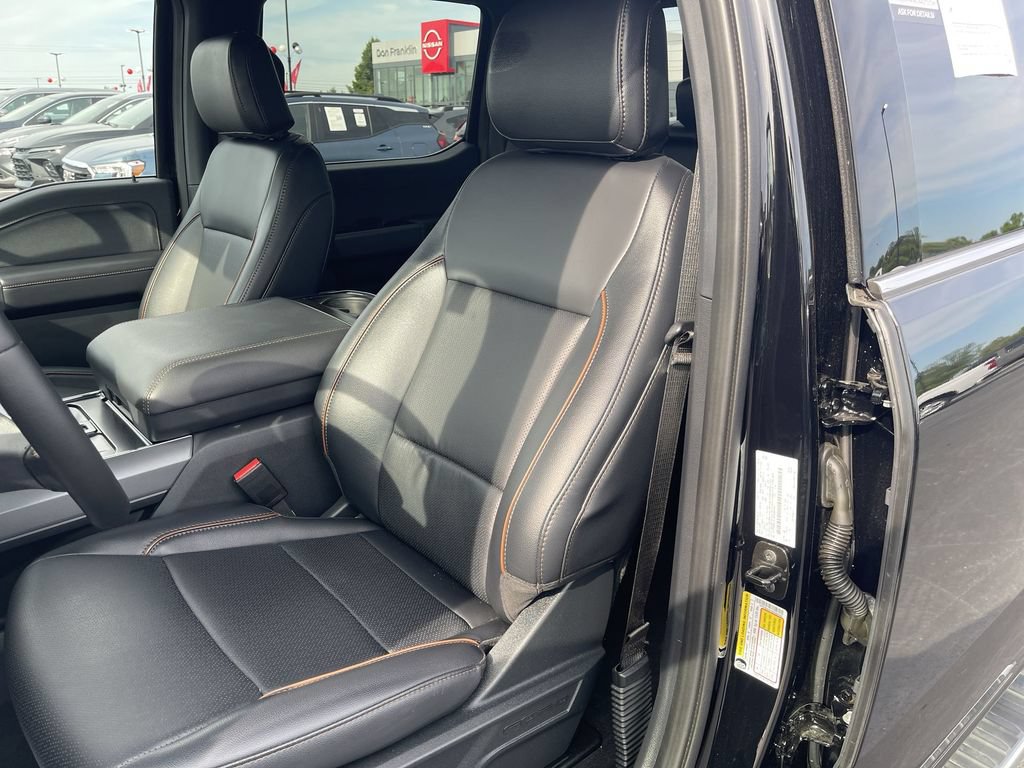 Used 2025 Ford F150 Lariat w/ Equipment Group 501A Mid AWD/4WD image 11