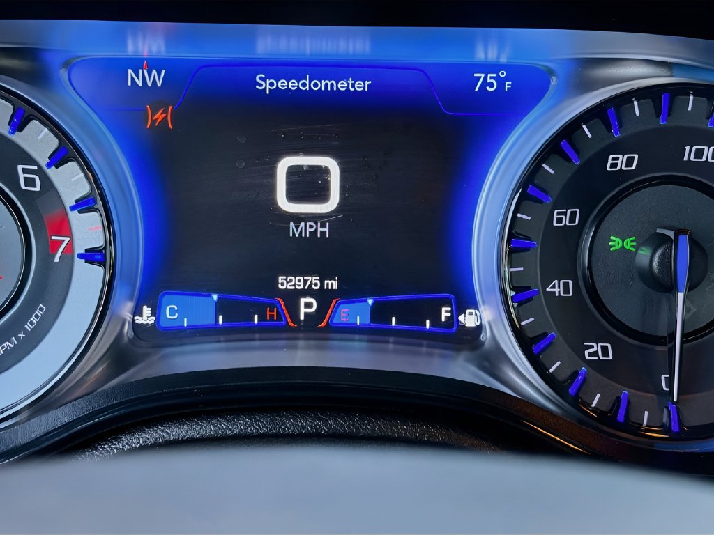 Used 2023 Chrysler 300 S RWD image 12