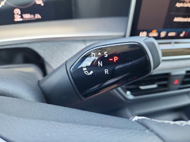 New 2026 Volkswagen Tiguan S AWD/4WD image 13