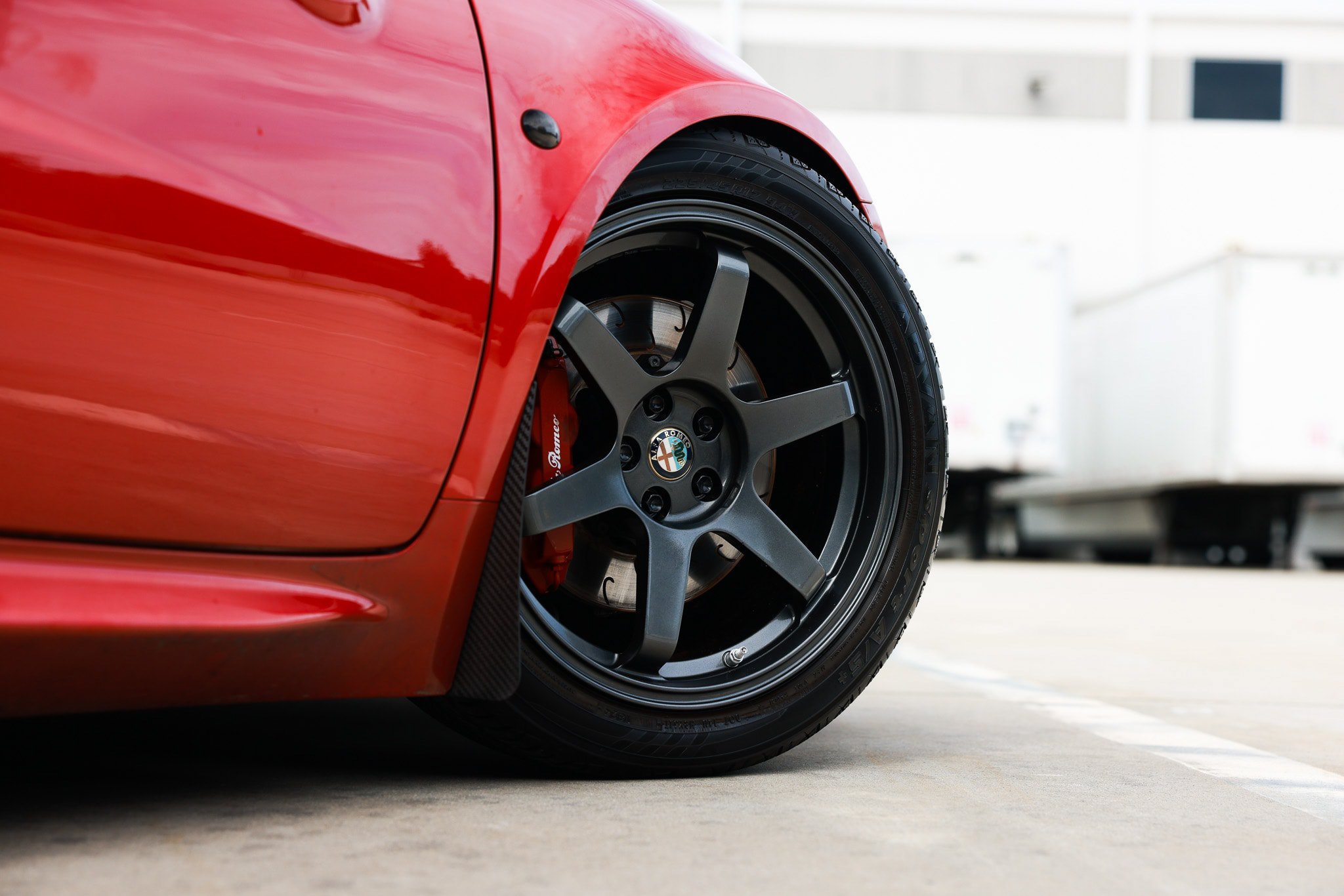 Used 2015 Alfa Romeo 4C Launch Edition w/ Convenience Group RWD image 49