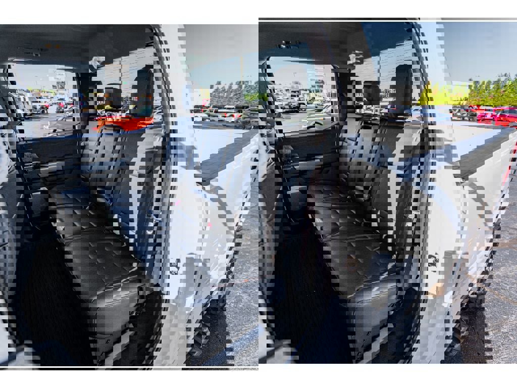 New 2026 Ford F250 Lariat image 23