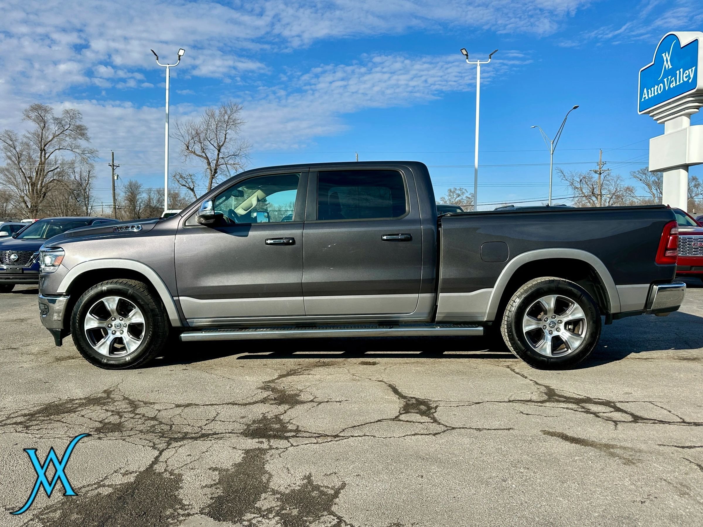 Used 2020 RAM 1500 Laramie AWD/4WD image 4
