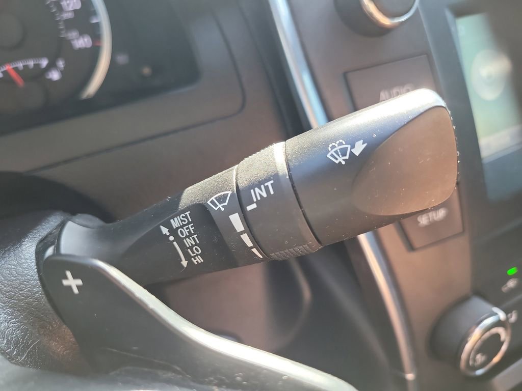 Used 2017 Toyota Camry SE FWD image 27