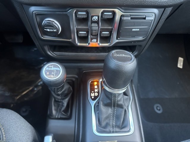 New 2026 Jeep Gladiator Sport image 16