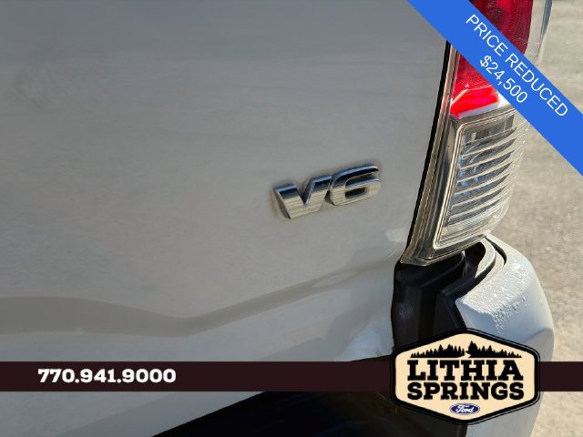 Used 2016 Toyota Tacoma Limited w/ Towing Package RWD image 11