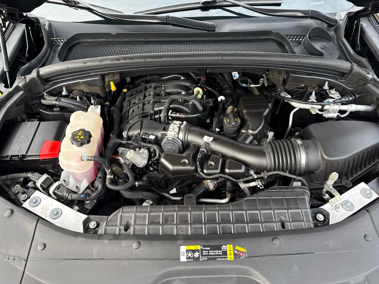 Used 2023 Jeep Grand Cherokee L Limited w/ Luxury Tech Group II image 20