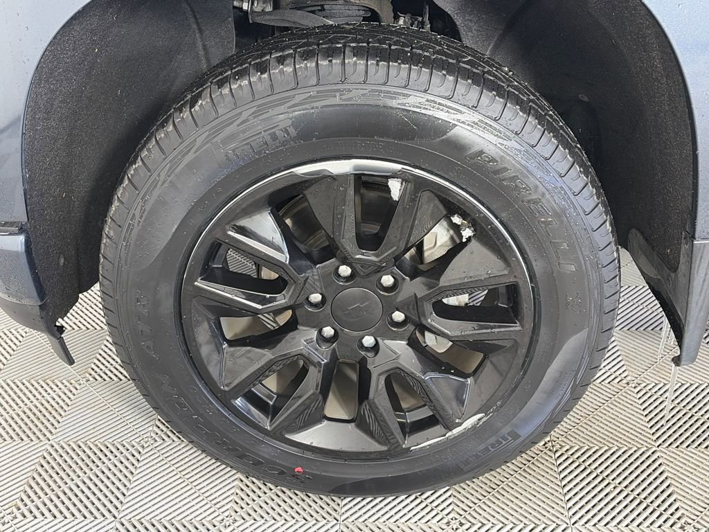 Used 2021 Chevrolet Silverado 1500 Custom w/ LPO, Dark Essentials Package image 8