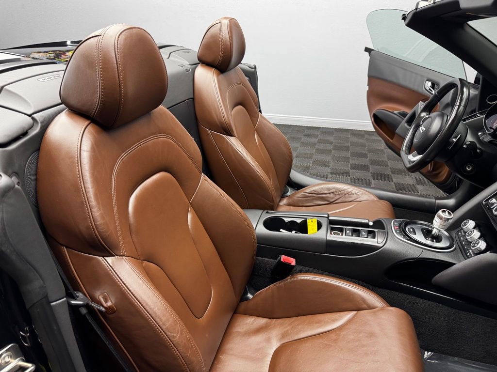 Used 2011 Audi R8 V10 image 41