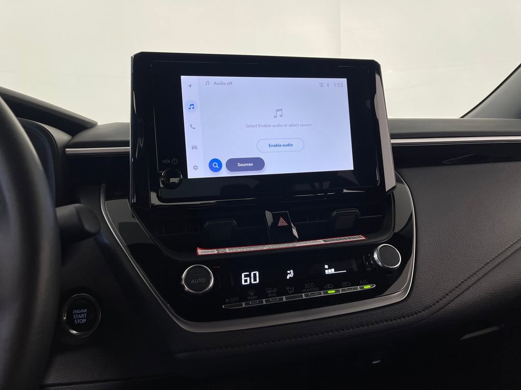 Certified 2025 Toyota Corolla SE w/ Convenience Package image 20