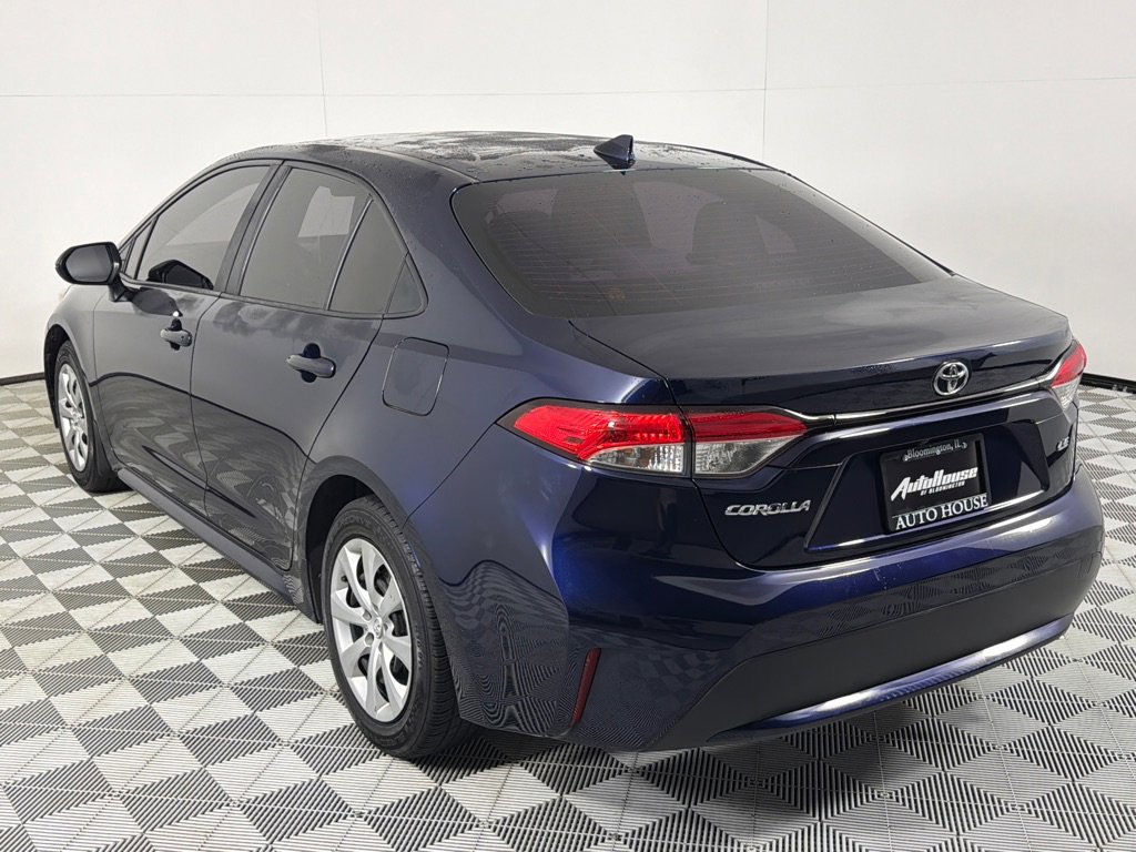 Used 2021 Toyota Corolla LE image 7