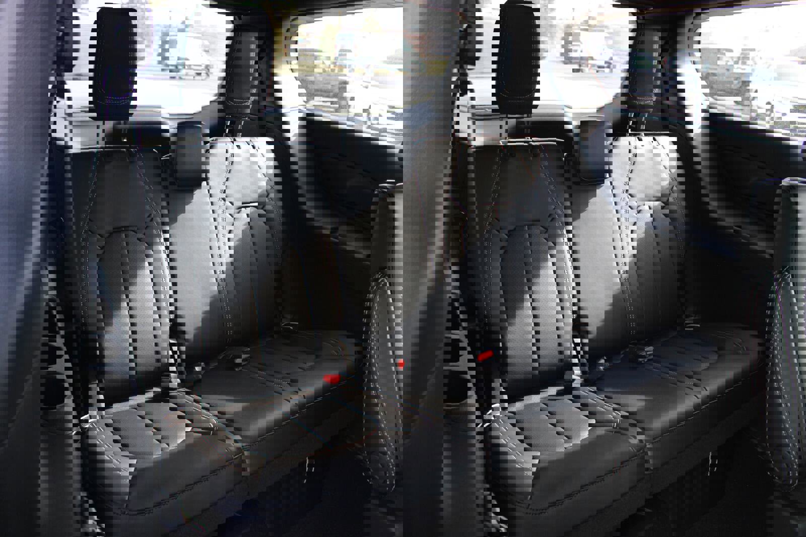 New 2026 Chrysler Pacifica Select w/ S Appearance Package image 25