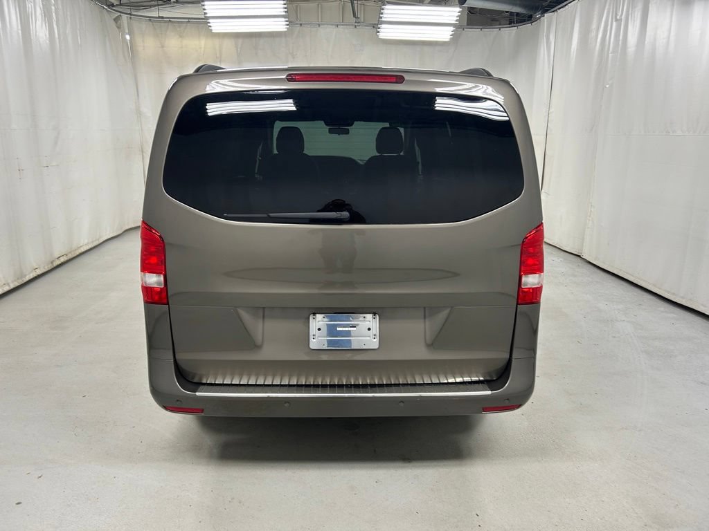 Used 2016 Mercedes-Benz Metris Passenger image 6