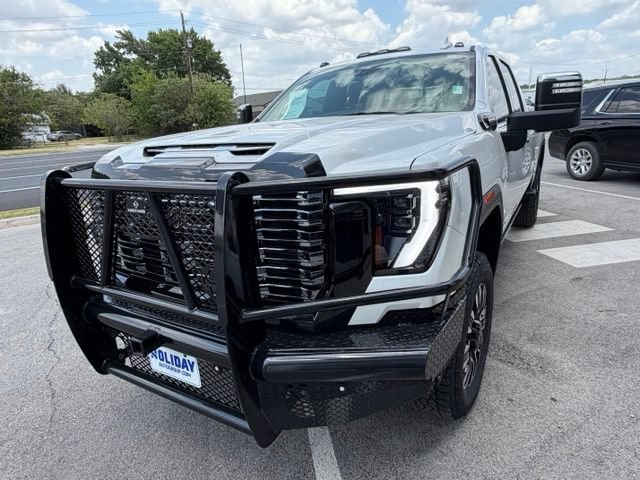 Used 2025 GMC Sierra 2500 Denali Ultimate w/ Max Trailering Package AWD/4WD image 12