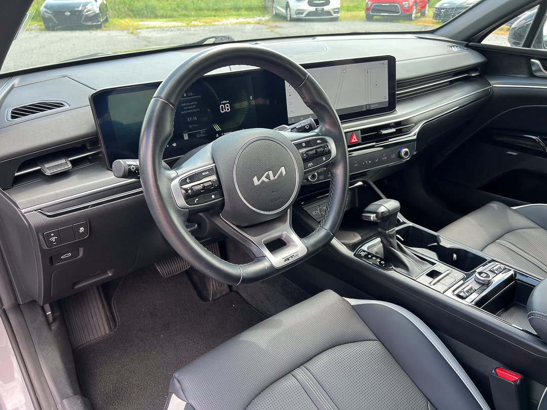 Used 2025 Kia K5 GT-Line w/ GT-Line Premium Package FWD image 15