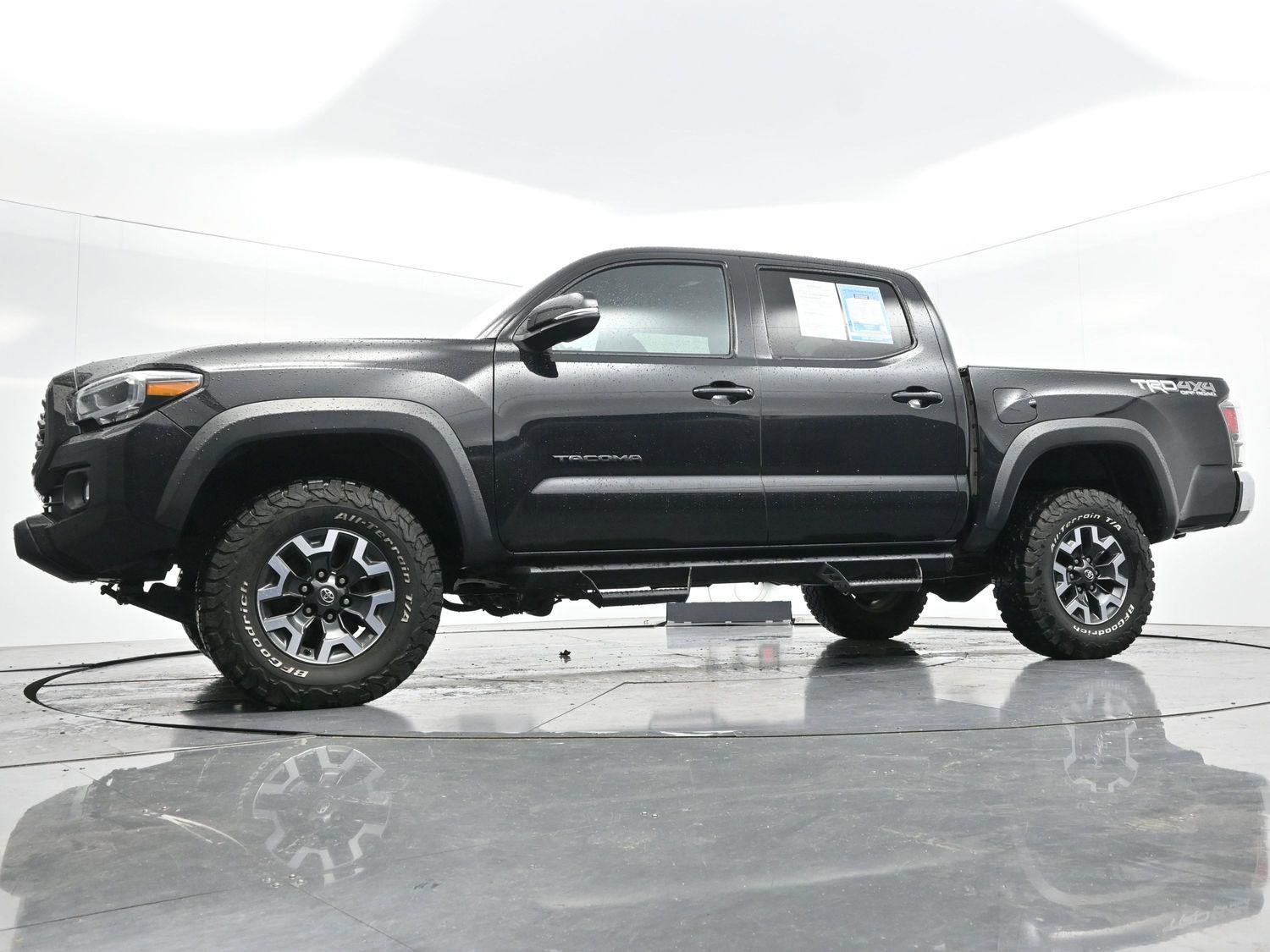 Used 2021 Toyota Tacoma TRD Off-Road image 50