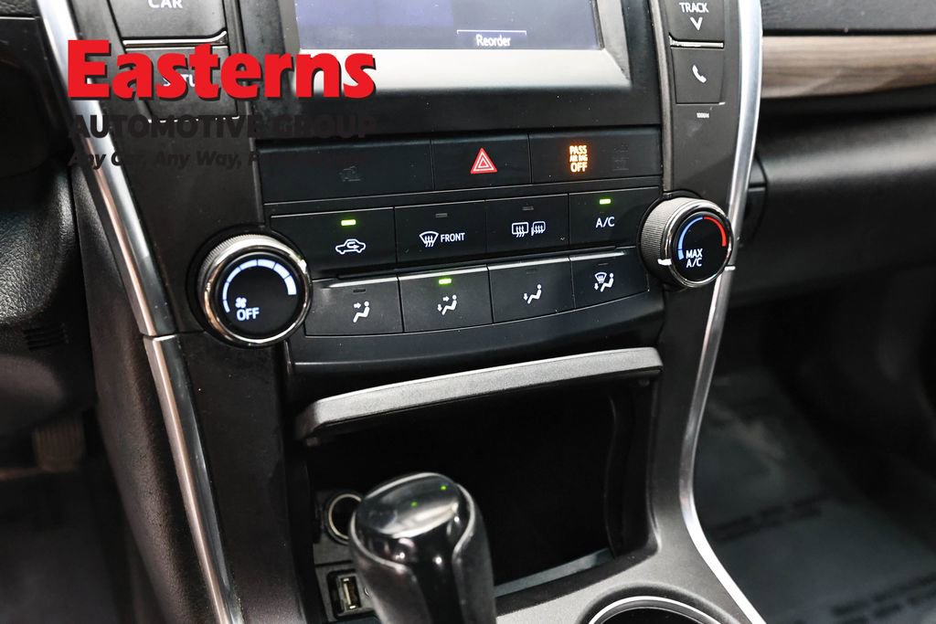 Used 2017 Toyota Camry LE FWD image 19