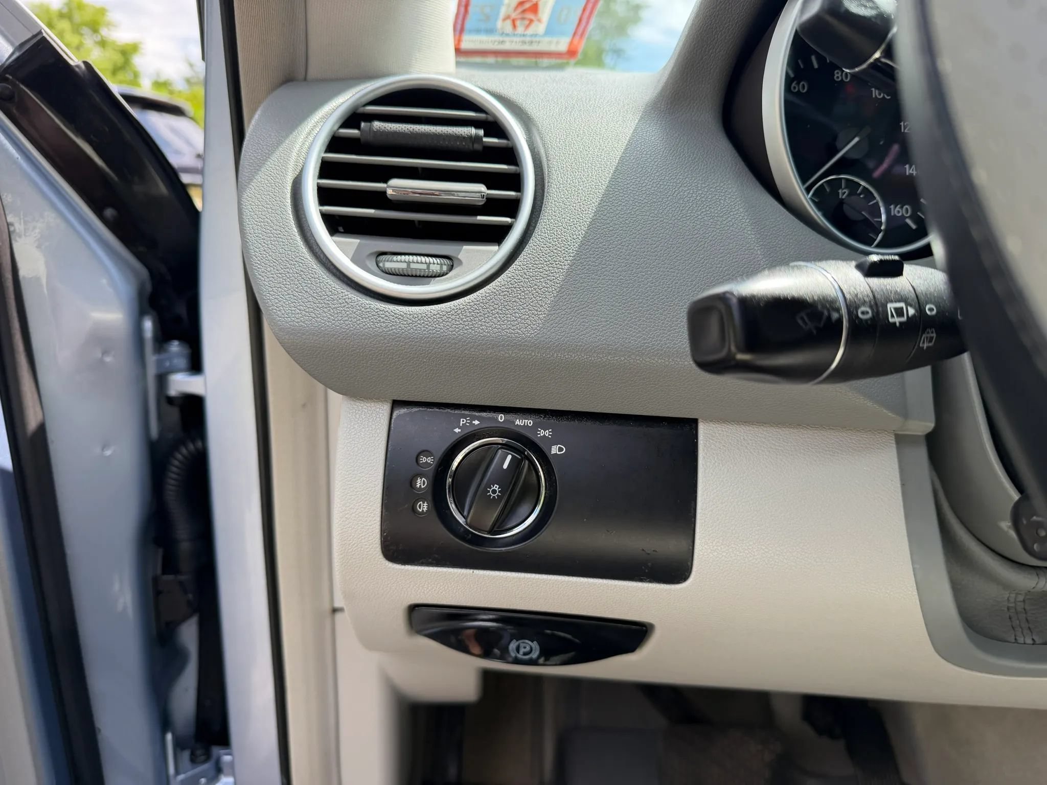 Used 2008 Mercedes-Benz ML 320 4MATIC image 19