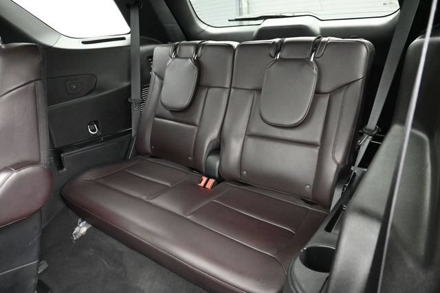 Certified 2025 Ford Explorer Platinum w/ LUX Leather Package AWD/4WD image 31