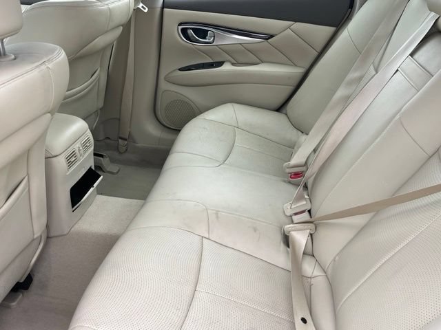Used 2012 INFINITI M37 w/ Premium Pkg RWD image 27
