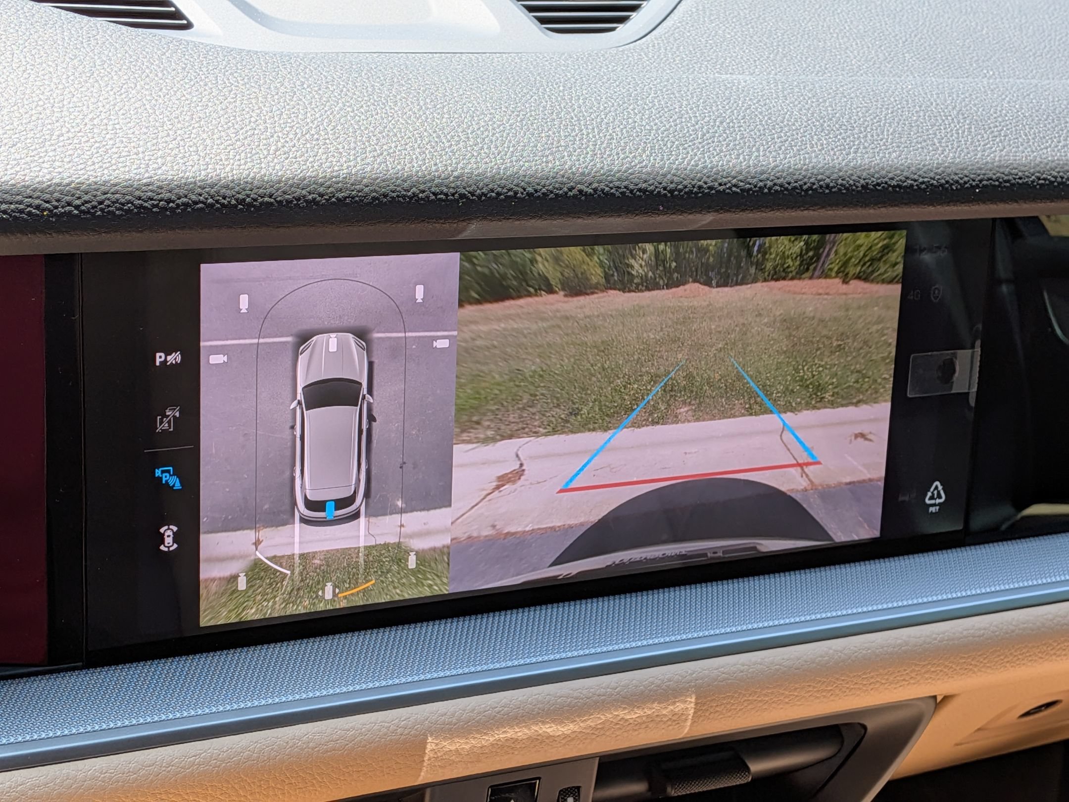 New 2026 Porsche Cayenne AWD/4WD image 16