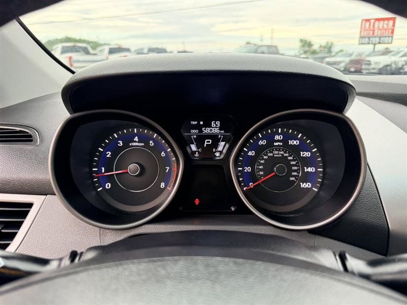 Used 2013 Hyundai Elantra Limited FWD image 28