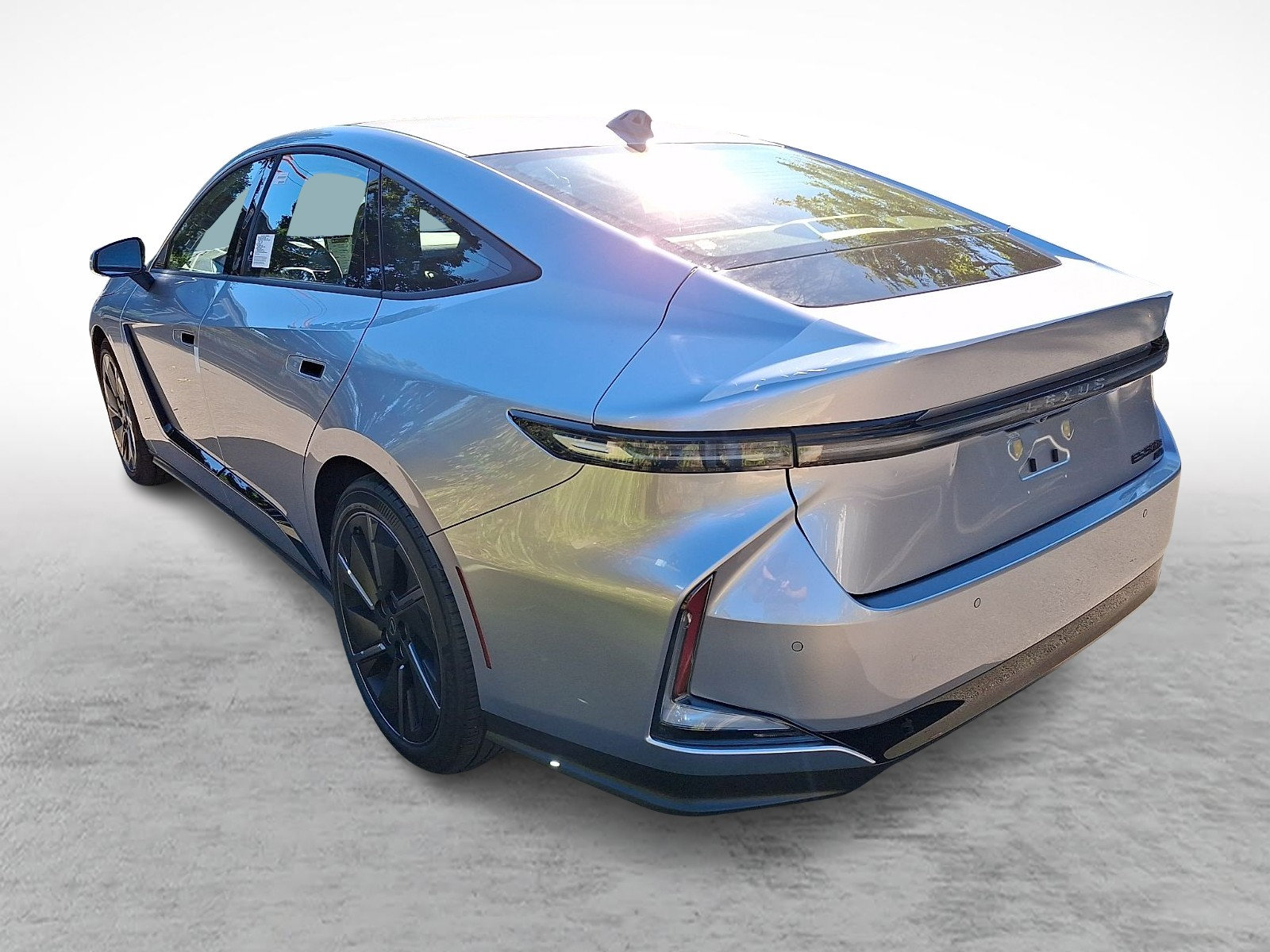 New 2026 Lexus ES 500e w/ Convenience Package AWD/4WD image 3