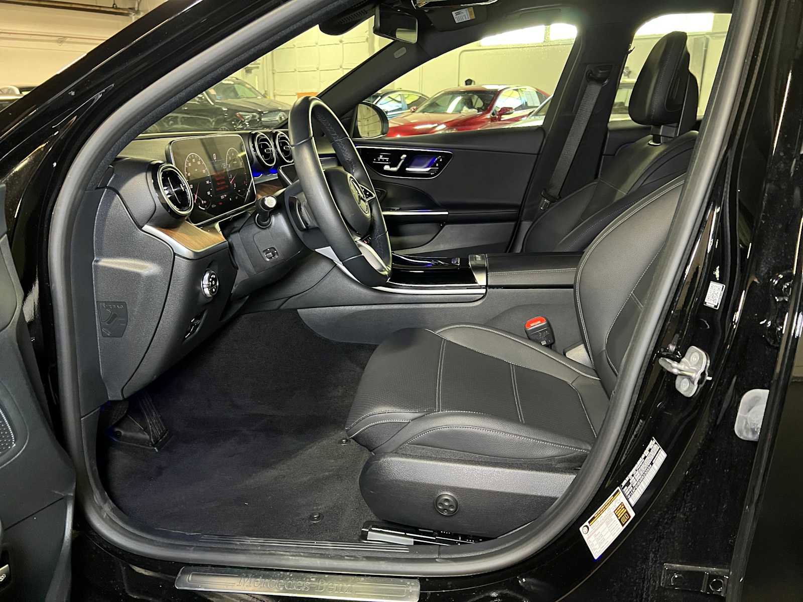 Used 2024 Mercedes-Benz C 300 4MATIC Sedan image 22