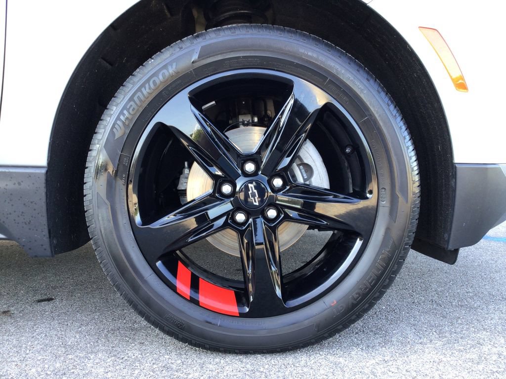 Used 2023 Chevrolet Equinox Premier w/ Redline Edition FWD image 16