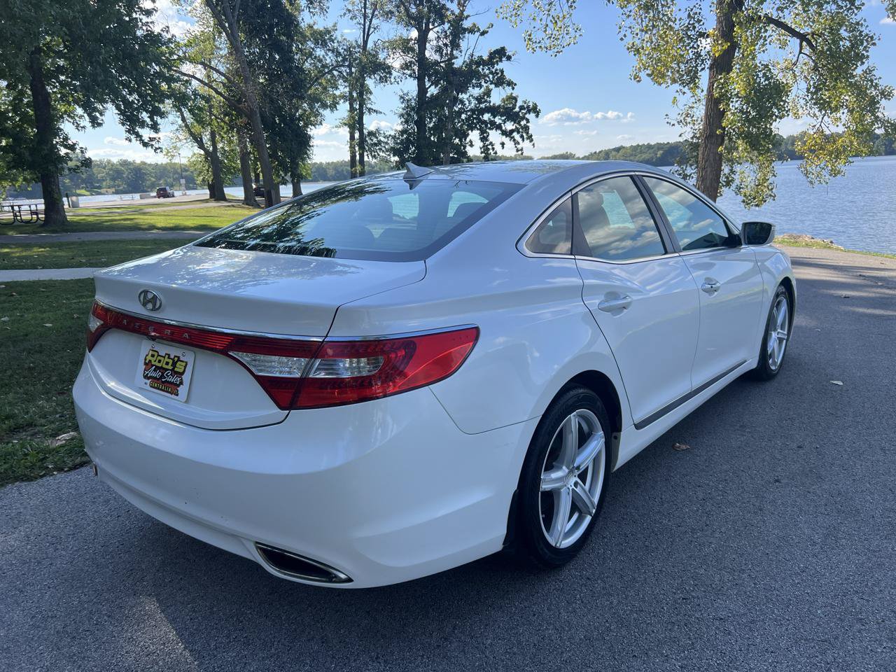 Used 2013 Hyundai Azera FWD image 6