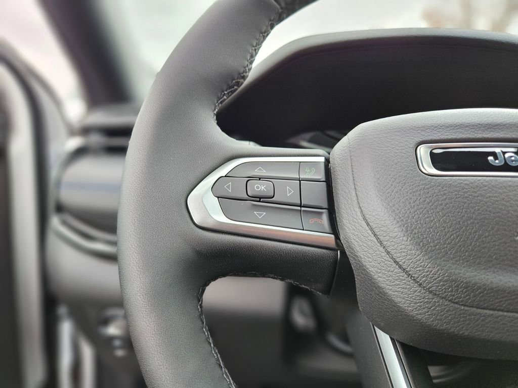 New 2026 Jeep Compass Limited AWD/4WD image 23