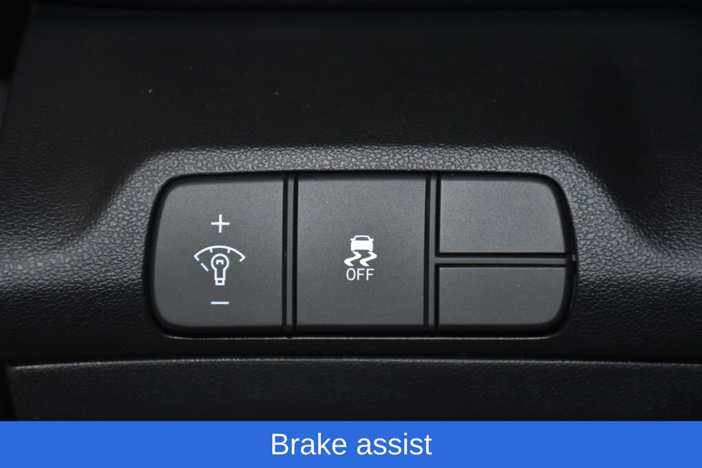 New 2026 Hyundai Elantra Sport image 9