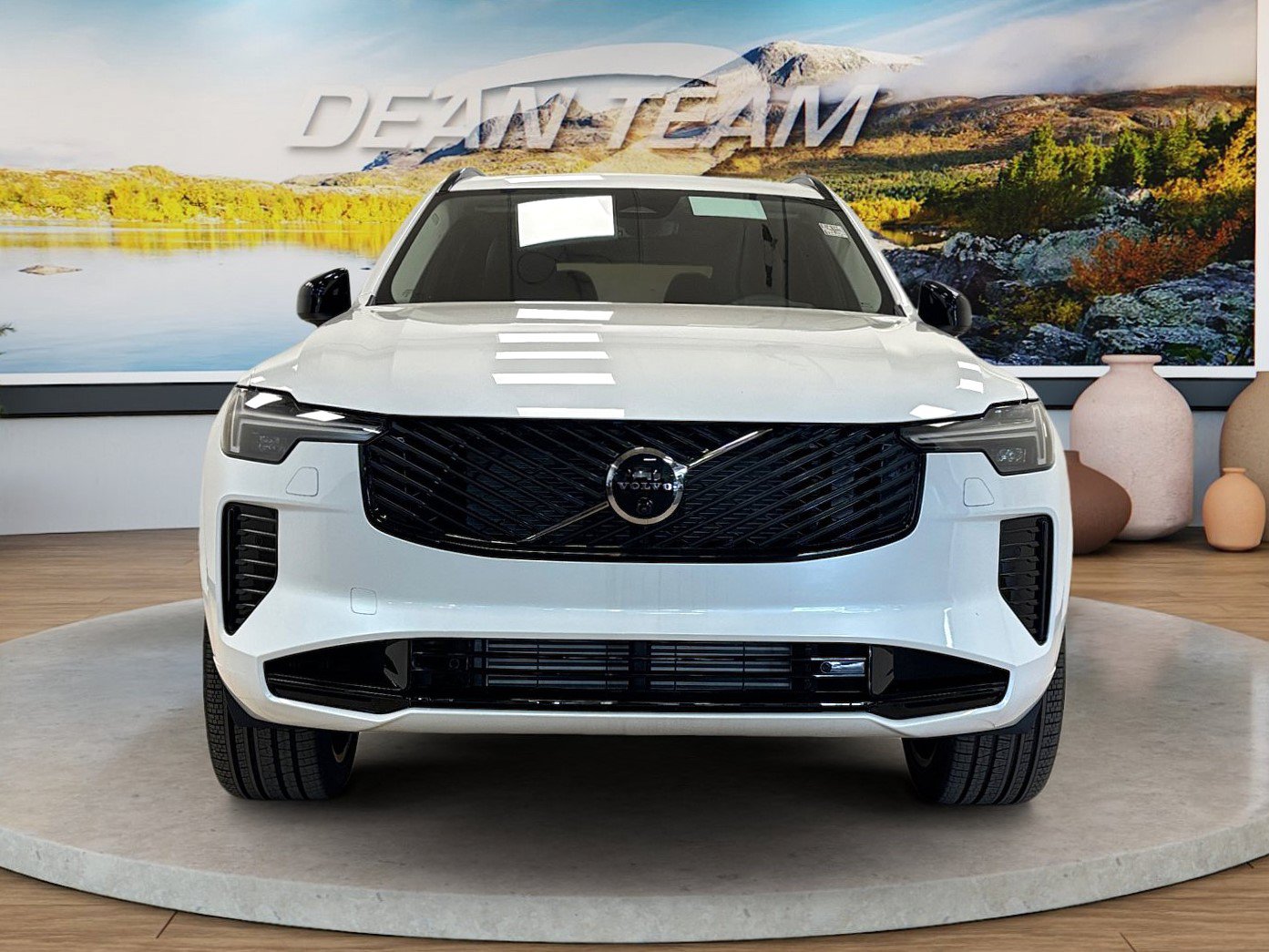 New 2026 Volvo XC90 T8 Ultra w/ Protection Package AWD/4WD image 8