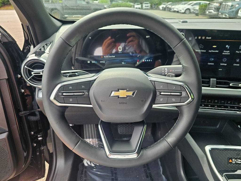 New 2026 Chevrolet Equinox LT w/ Convenience Package II AWD/4WD image 24