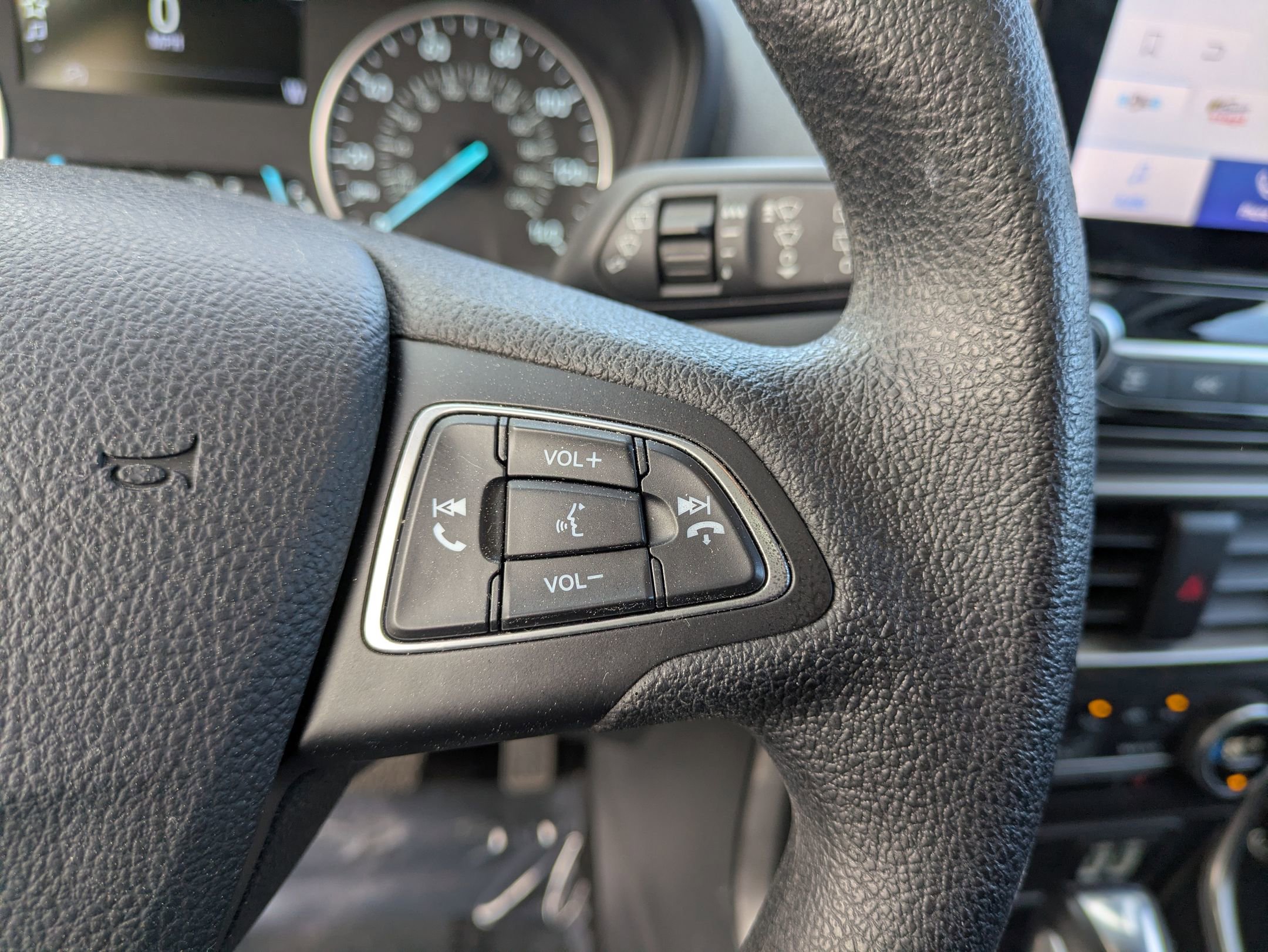 Certified 2021 Ford EcoSport SE image 17