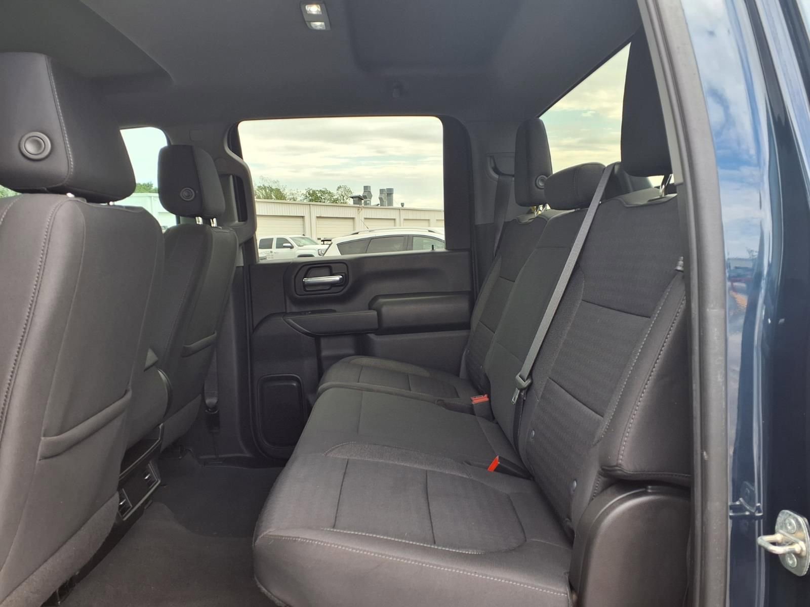 Used 2022 Chevrolet Silverado 2500 LT AWD/4WD image 18