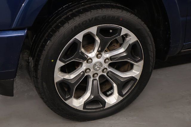 Used 2019 RAM 1500 Limited w/ Advanced Safety Group image 7