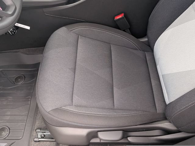 New 2026 Chevrolet Trax LS w/ LS Convenience Package FWD image 21