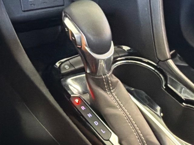 Used 2023 Buick Encore GX Select w/ Sport Touring Package FWD image 28