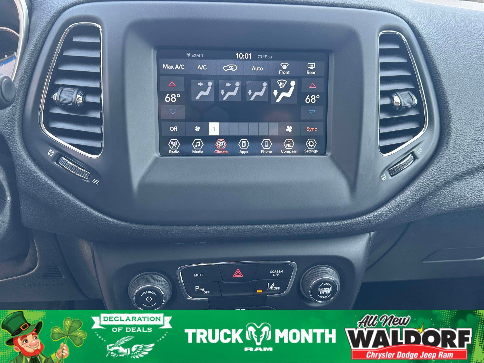 Used 2020 Jeep Compass Latitude image 11