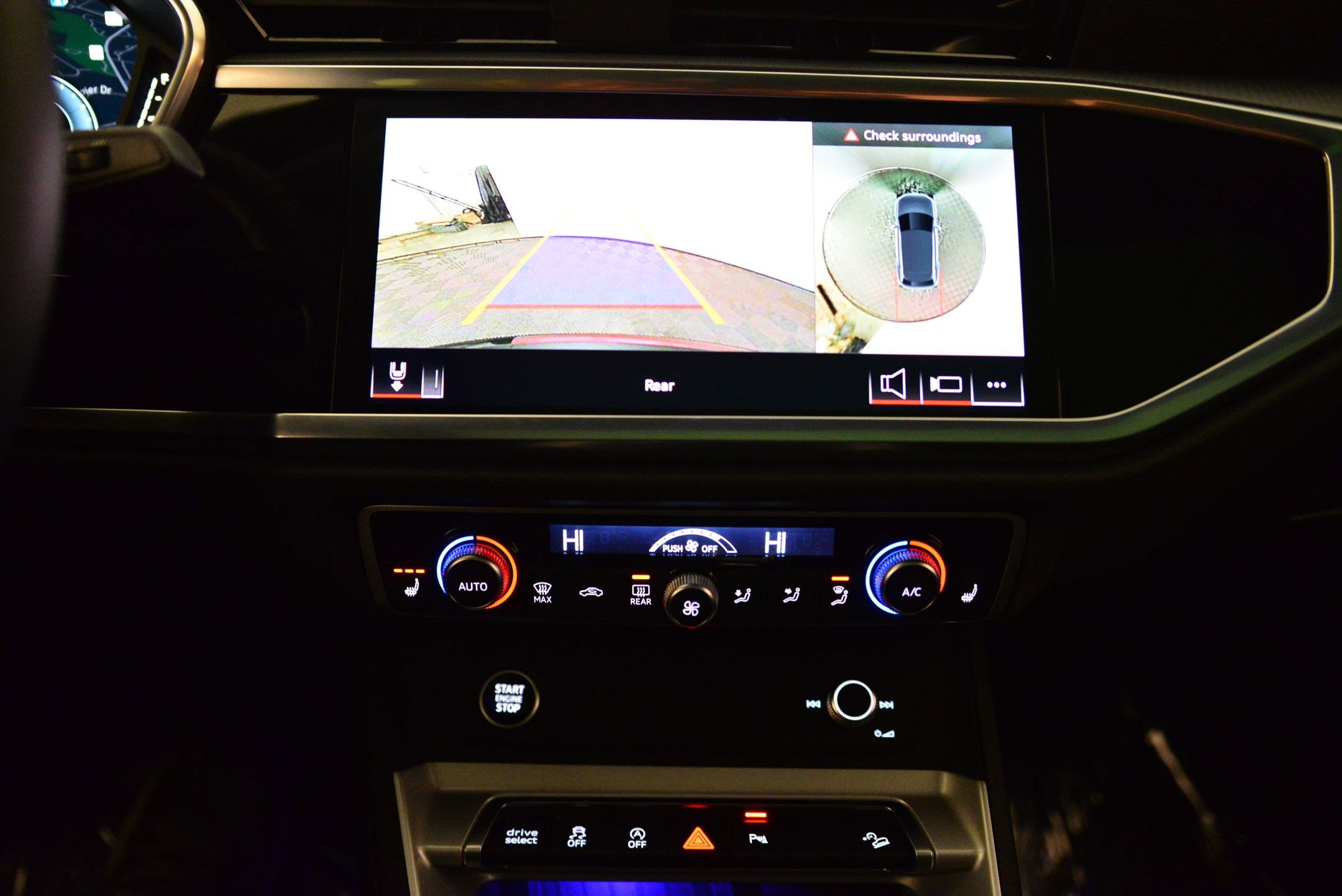 Certified 2025 Audi Q3 2.0T Premium Plus w/ Premium Plus Package image 29