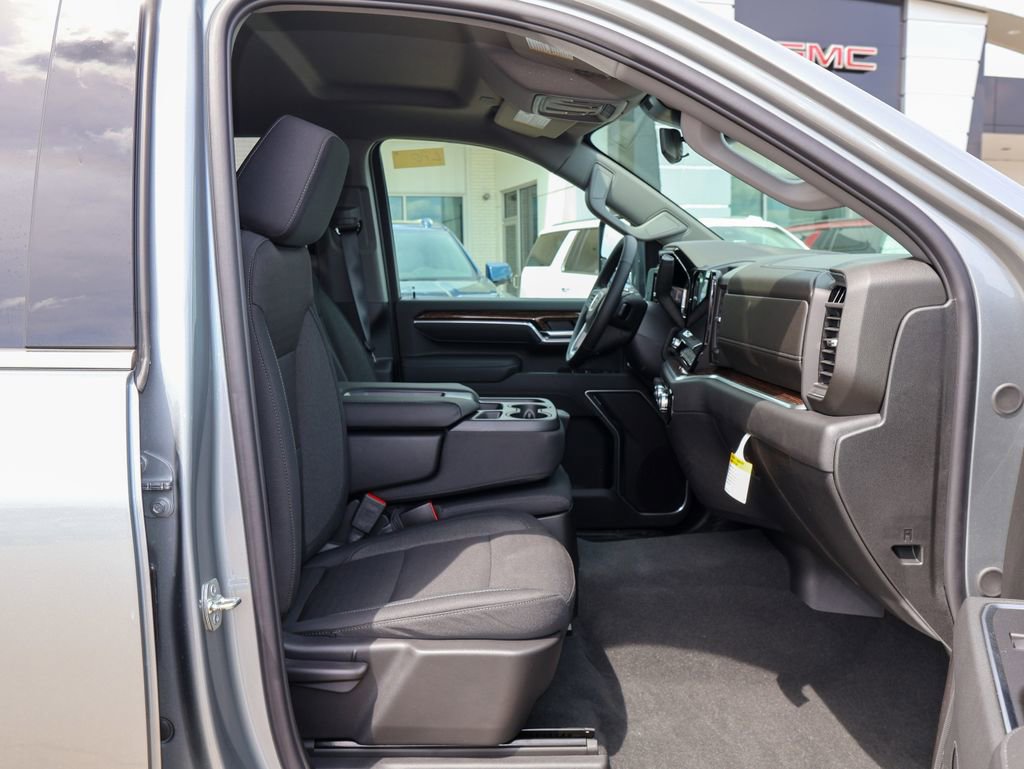 New 2026 GMC Sierra 3500 SLE w/ SLE Value Package AWD/4WD image 27