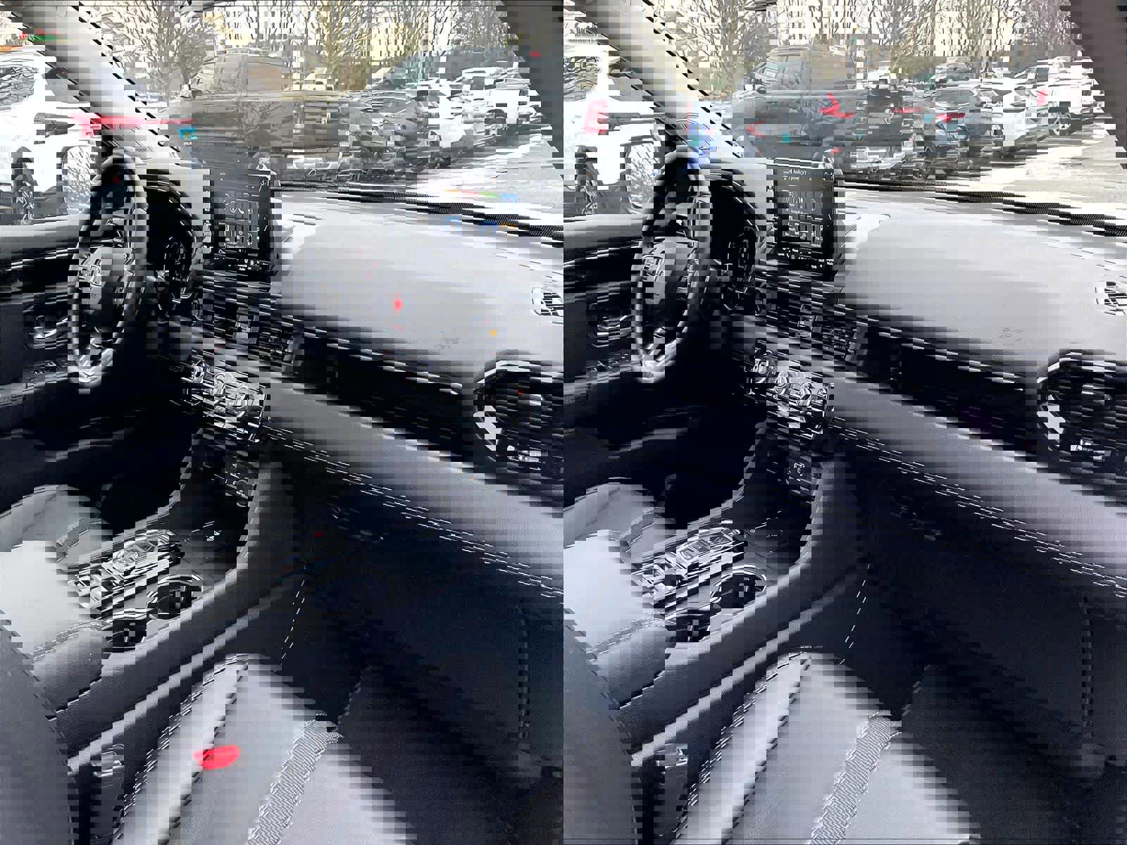 Used 2025 Honda Pilot Touring image 14