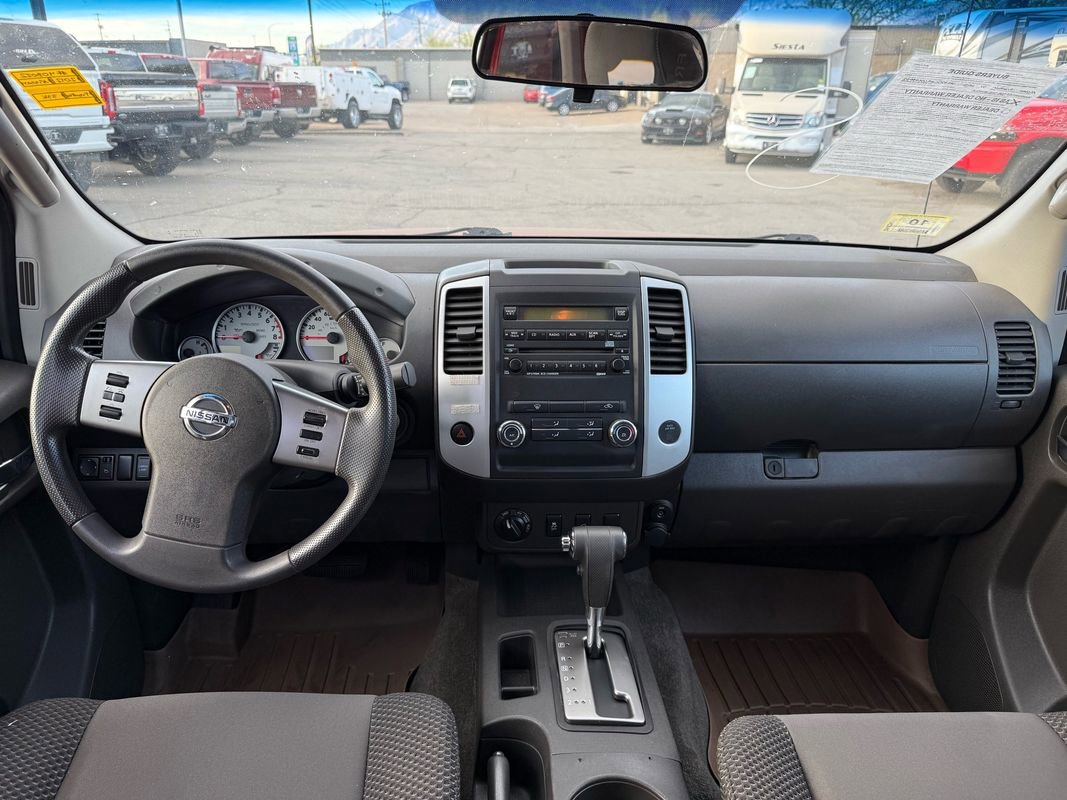 Used 2012 Nissan Frontier SV w/ Sport Appearance Pkg image 13