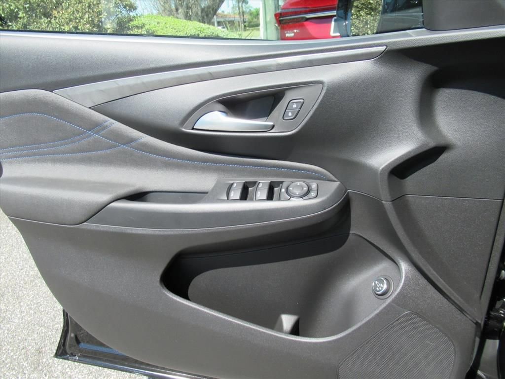 New 2026 Buick Envista Sport Touring FWD image 16
