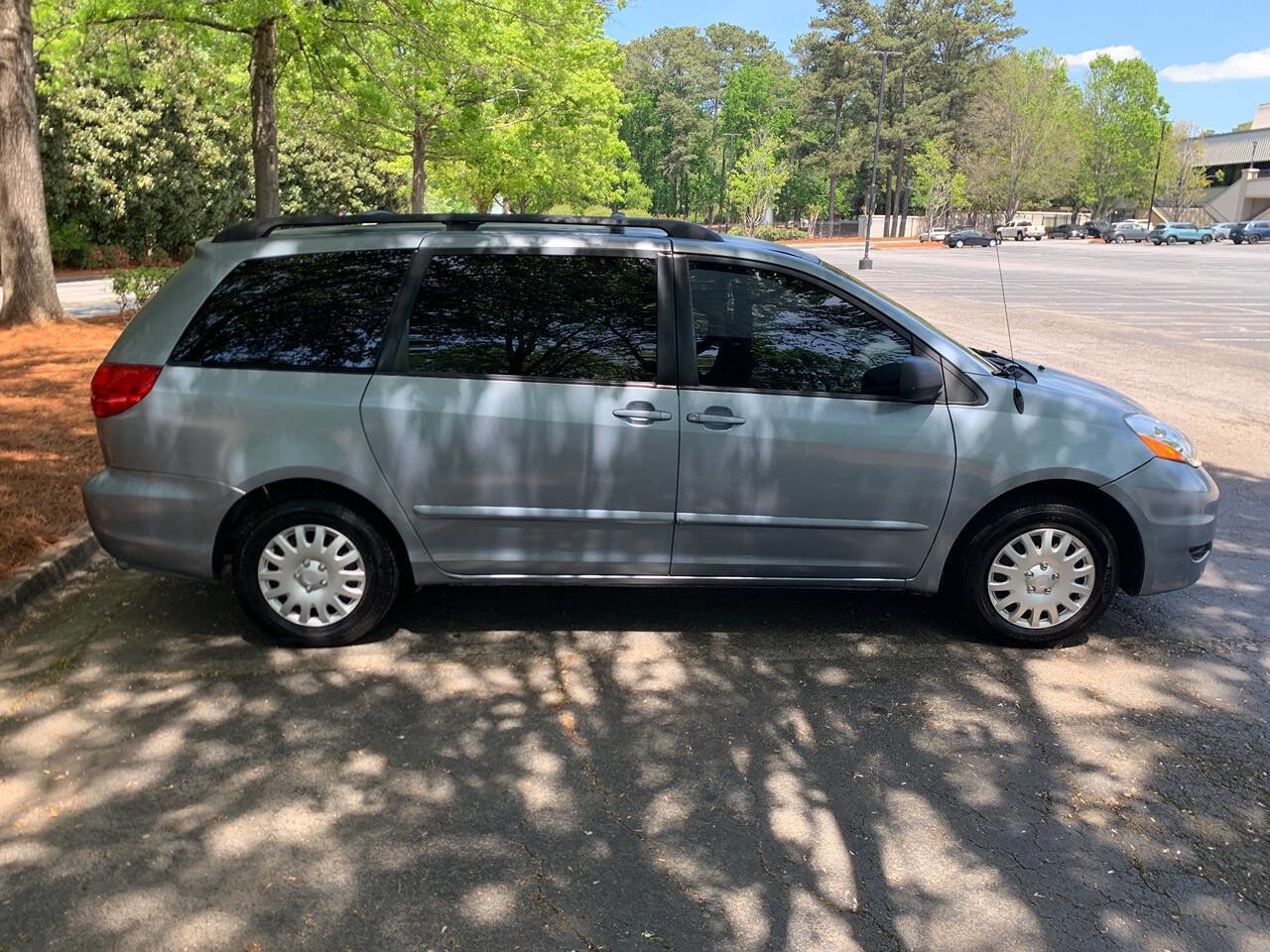 Used 2006 Toyota Sienna LE FWD image 5