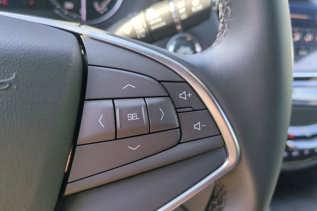 Used 2025 Cadillac XT5 Luxury image 26