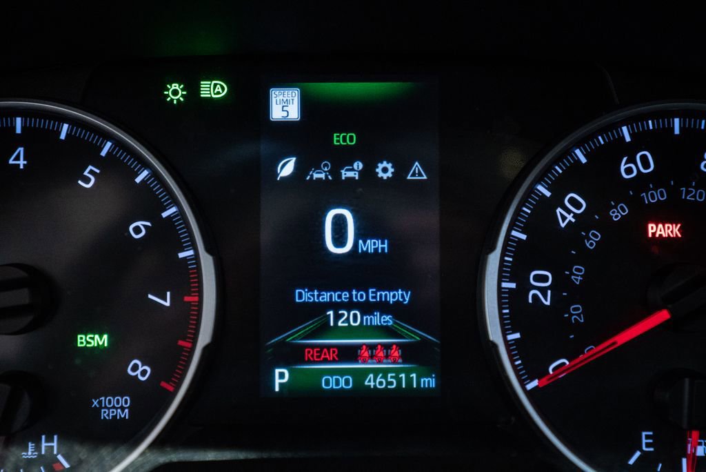 Certified 2022 Toyota RAV4 XLE Premium image 18