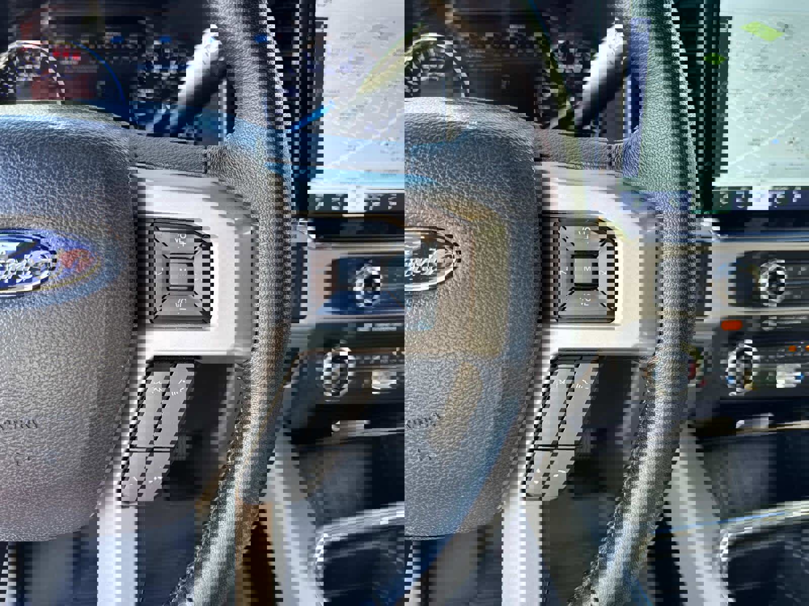 Used 2022 Ford F250 Lariat w/ Lariat Ultimate Package image 40